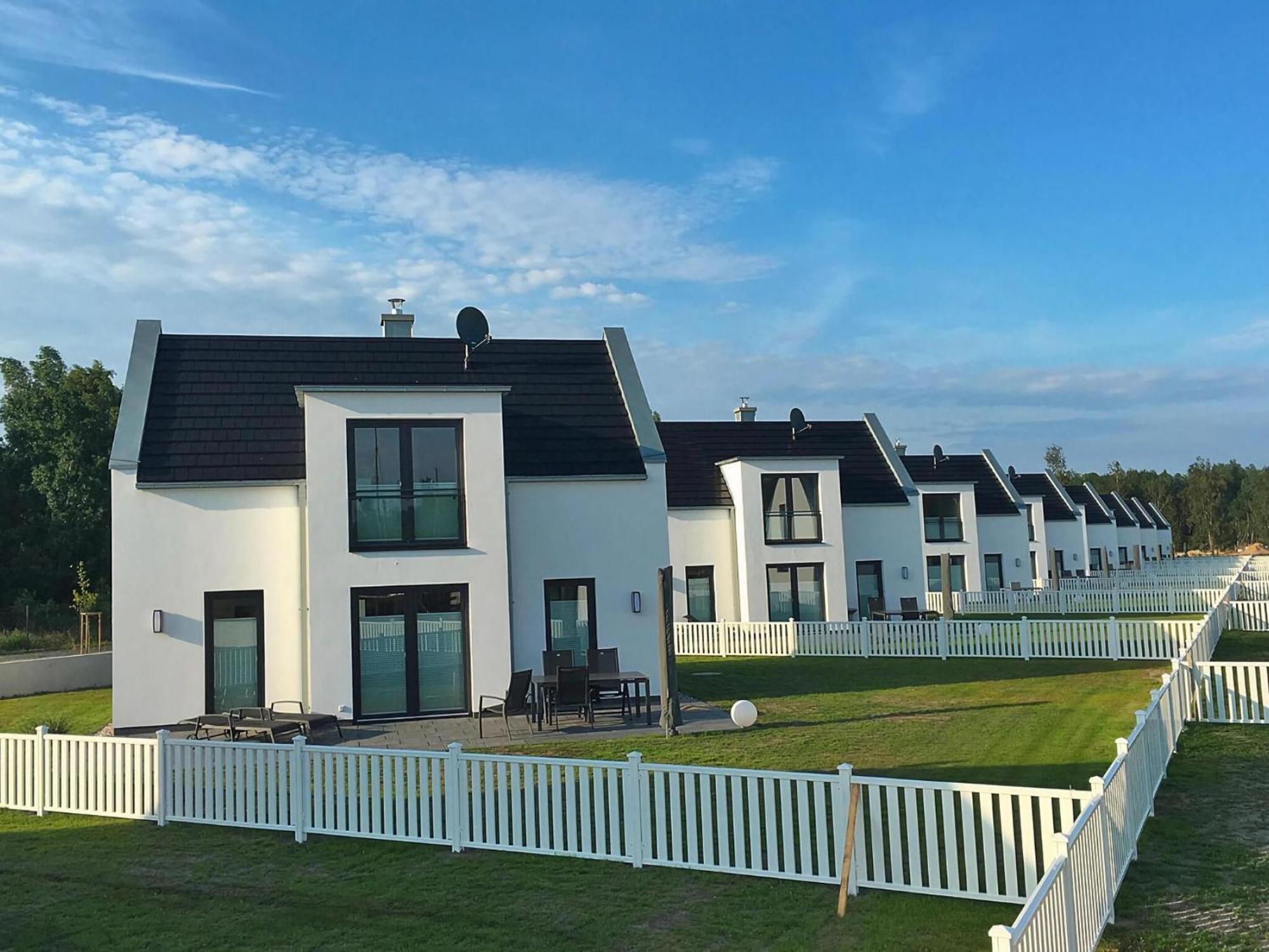 Ferienhaus Am Yachthafen In Peenemuende Exterior foto